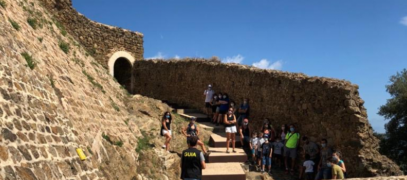 Més d’un miler de persones visiten el castell de Montsoriu durant aquest estiu